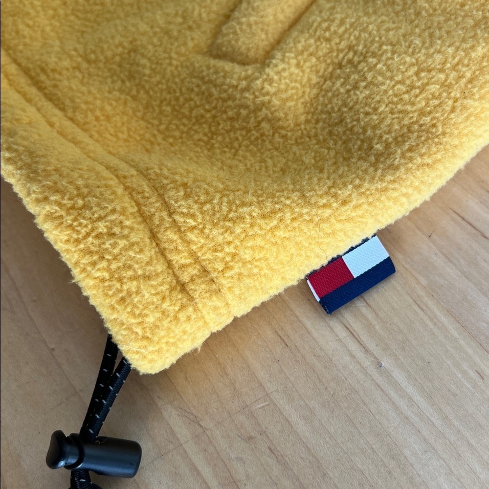 Y2K VTG Tommy Hilfiger Mustard Fleece Vest - Picture 3 of 7